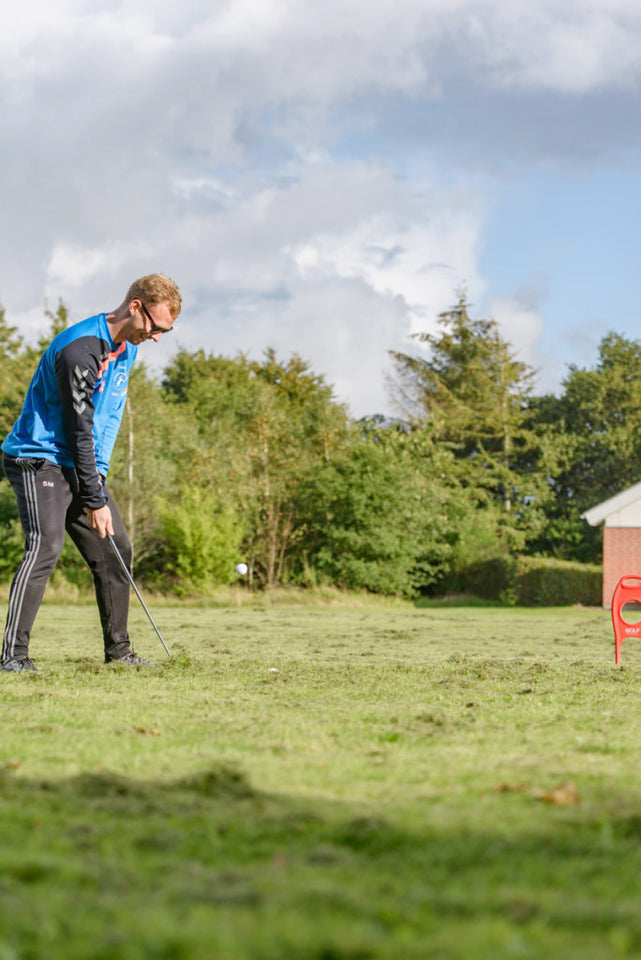 Her spiller Jørgen Golf, som er en af de mange aktiviteter vi tilbyder